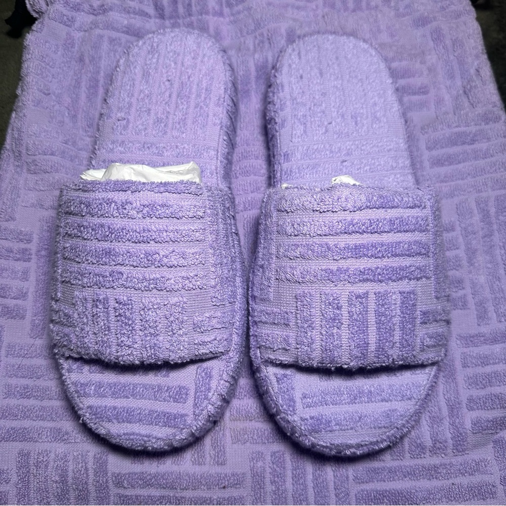 Bottega Veneta Purple Sandals Slides Slippers Brand New Never Worn.